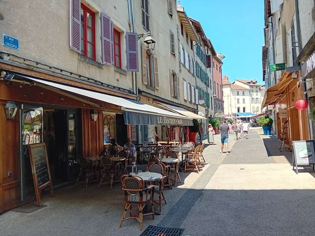 Commerce à AURILLAC