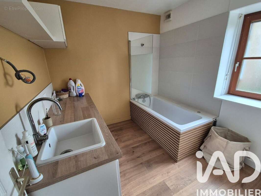 Photo 5 - Maison à LA CHAPELLE-AUX-FILTZMEENS