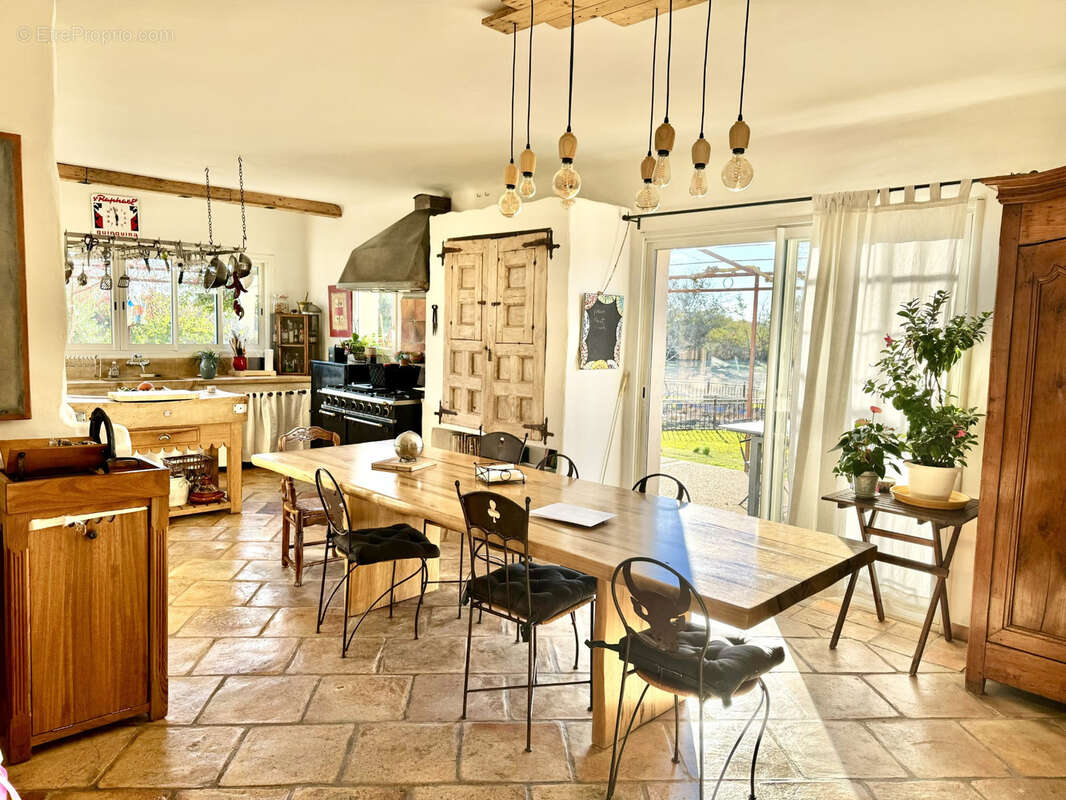 Maison à AIGUES-MORTES