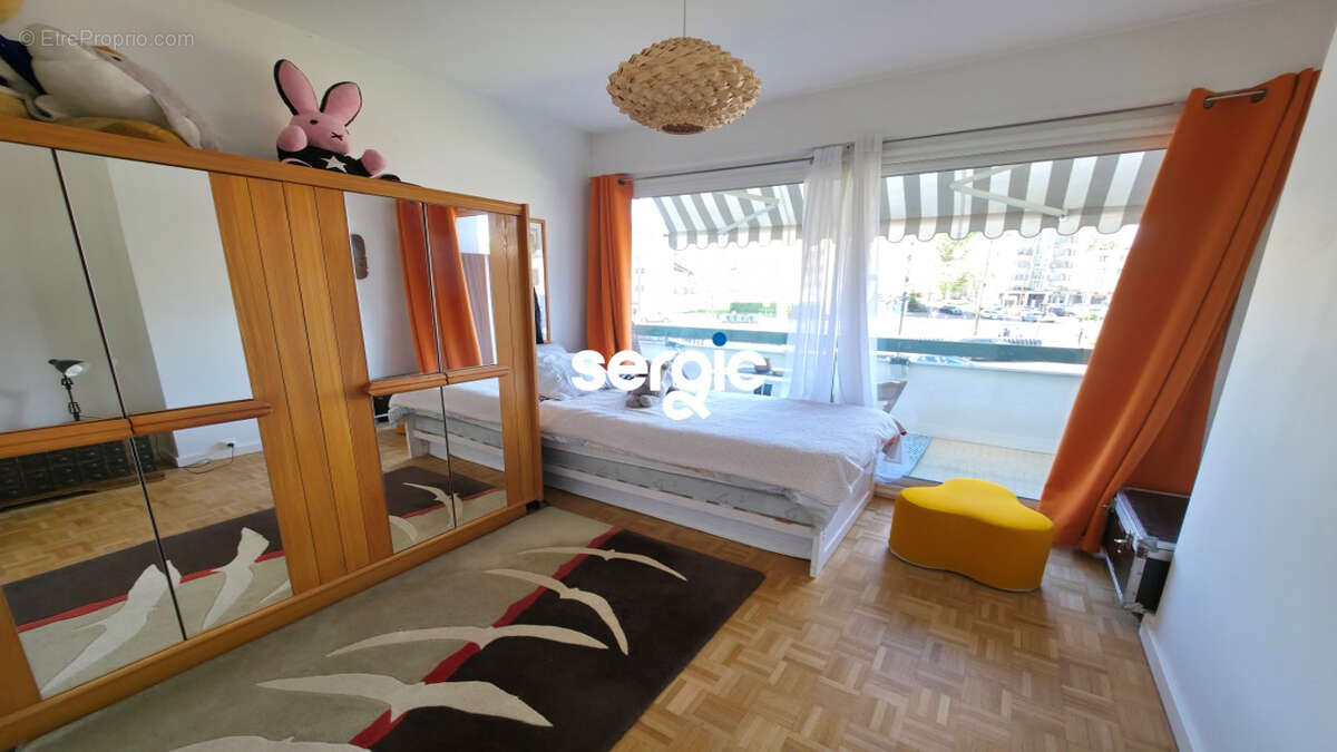 Appartement à CHATENAY-MALABRY