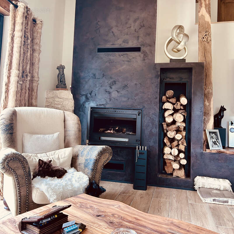 Maison à MONTAIGU-DE-QUERCY