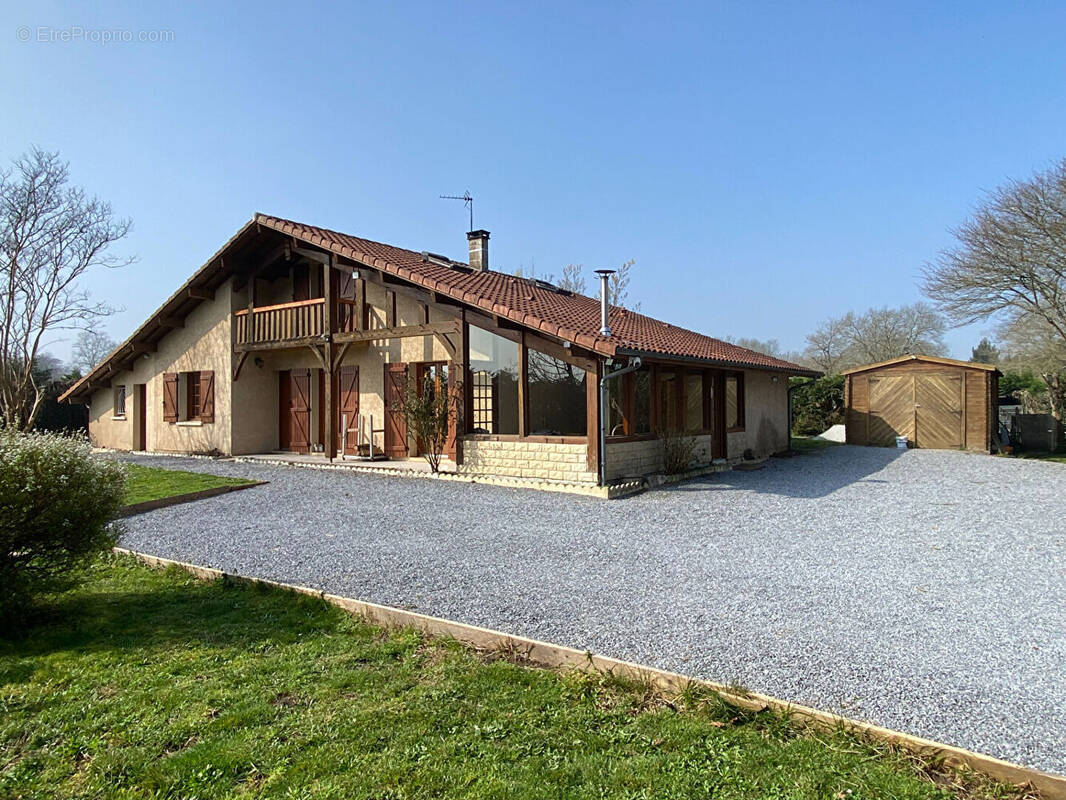 Maison à BEGAAR