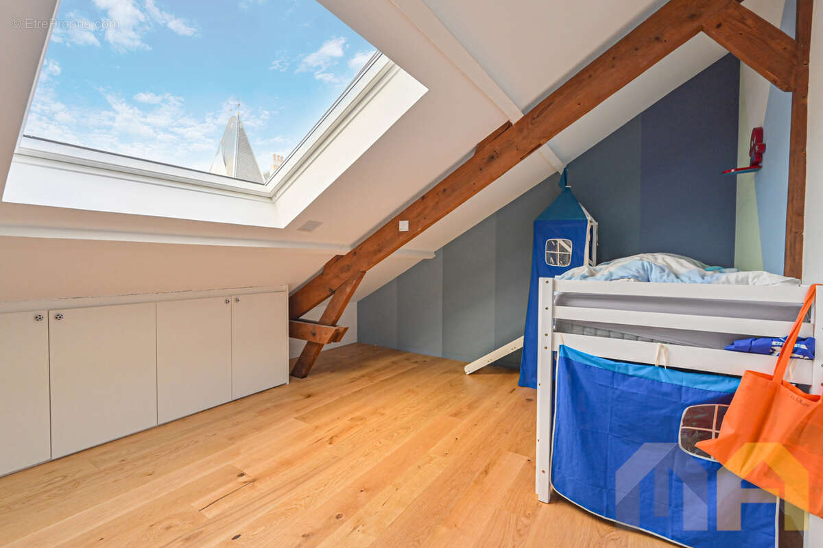 Maison à NOGENT-SUR-MARNE