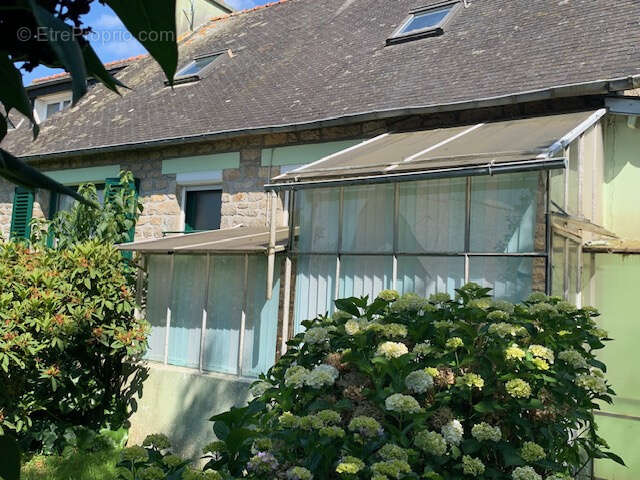 Maison à NOYAL-PONTIVY