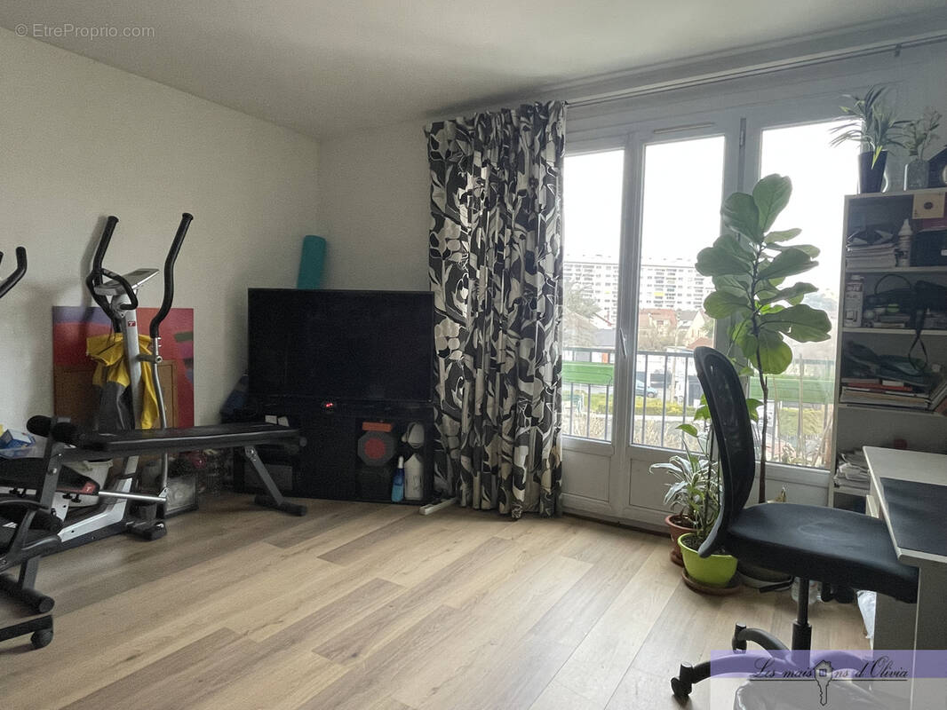 Appartement à SUCY-EN-BRIE