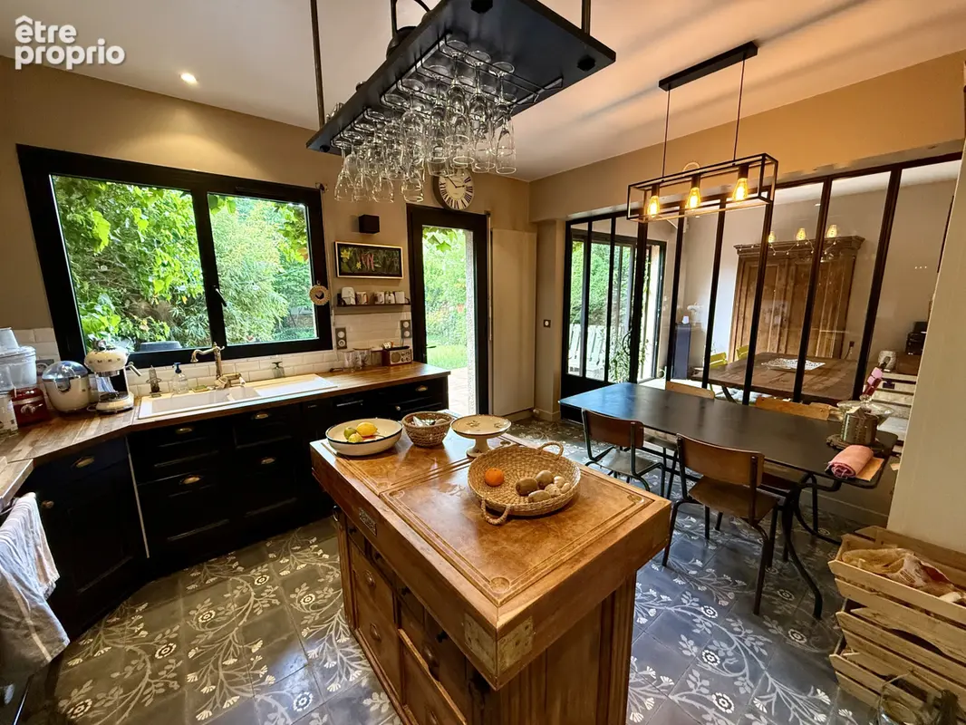 Maison 8 pièces 196 m² à vendre à Saint-Maur-Des-Fosses (94210) - photo 2