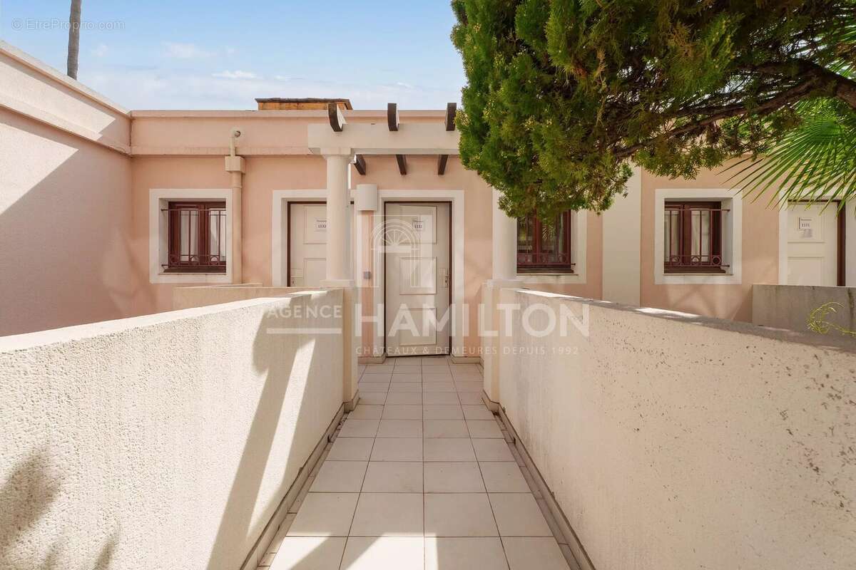 Appartement à CANNES