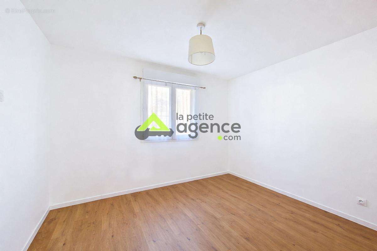 Maison à SAINT-FIEL