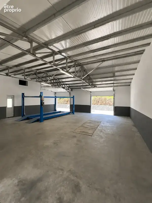 Villa contemporaine 175 m2   Garage de 120 m2 à fort potentiel - photo 17