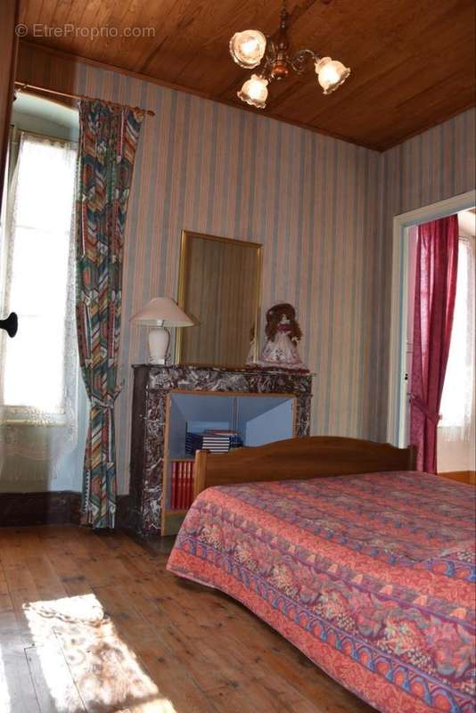 Maison de maître dans hameau paisible - photo 7