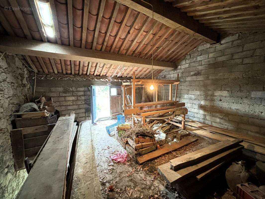 Maison à FELINES-MINERVOIS