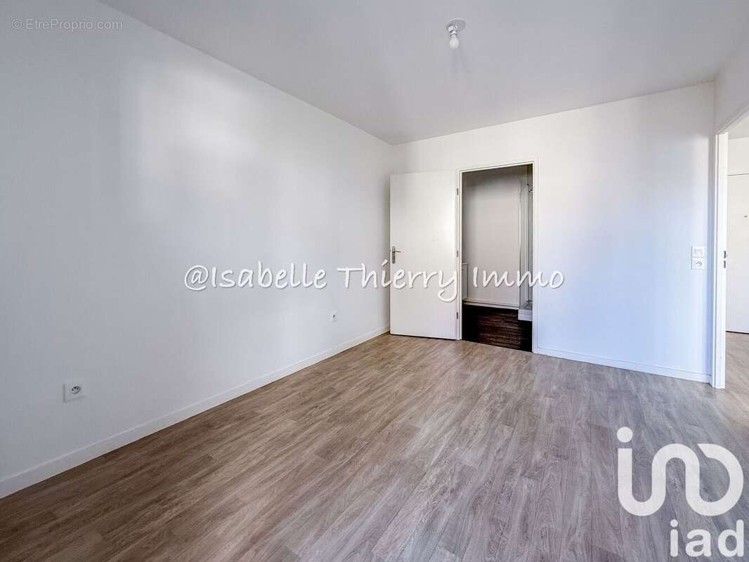 Photo 8 - Appartement à MONTLHERY