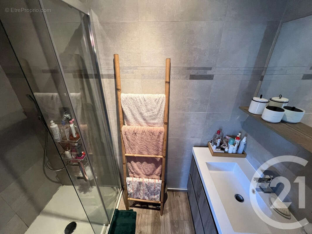 Appartement à SANTA-MARIA-DI-LOTA