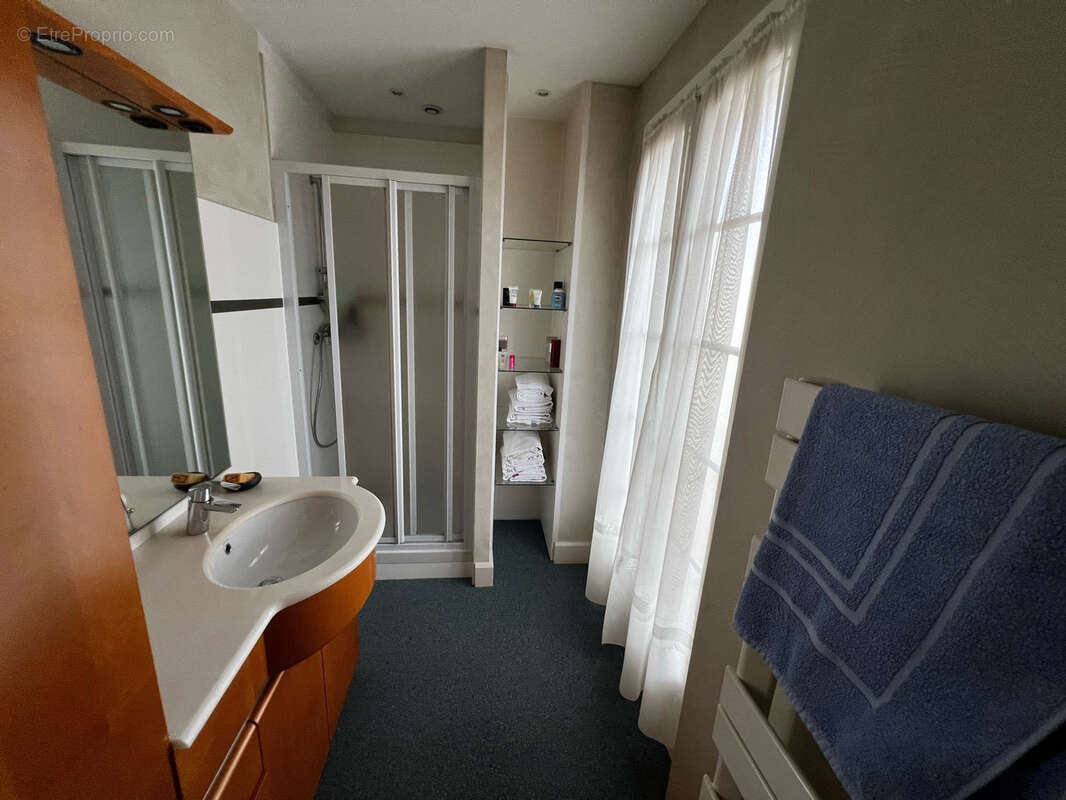 Maison à CHATELLERAULT