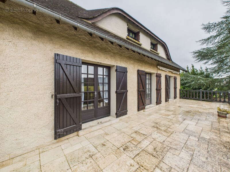 Maison à NOGENT-LE-ROI
