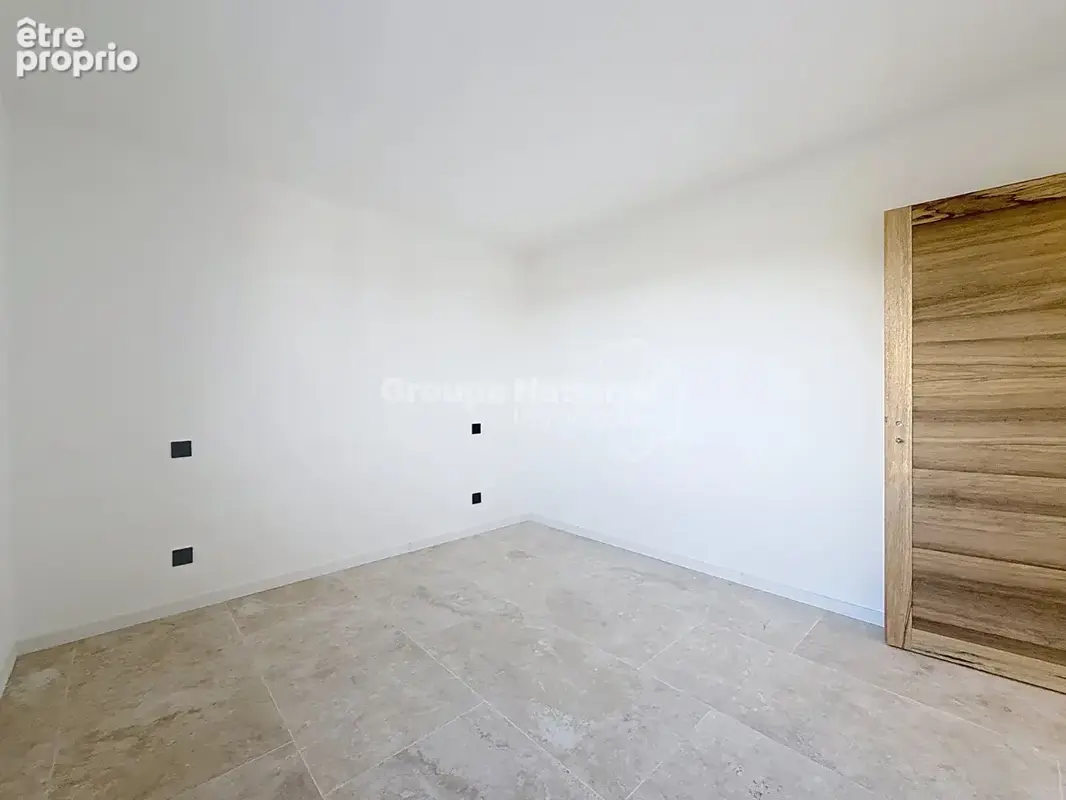 Appartement 3 chambres avec jardin de 155 m²  et 3 places de parking - photo 6