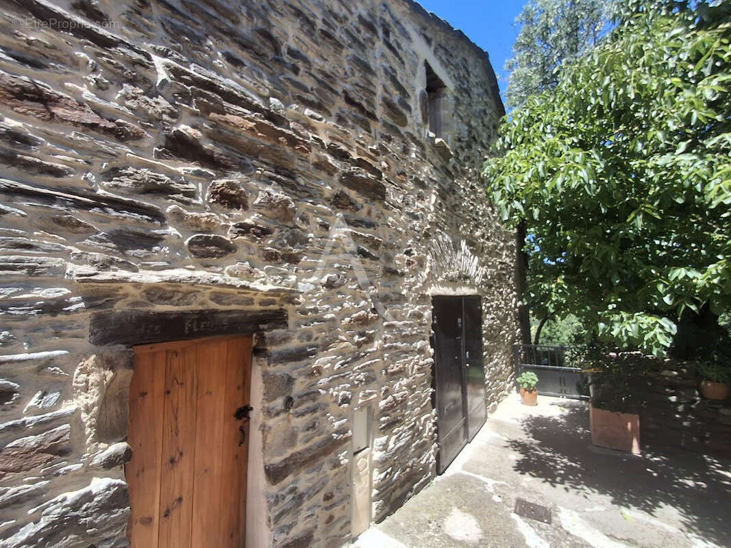 Maison à LAMALOU-LES-BAINS