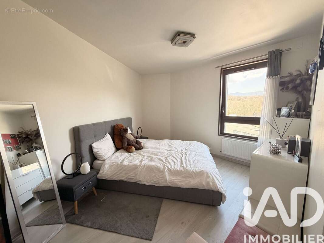 Photo 3 - Appartement à VIRY