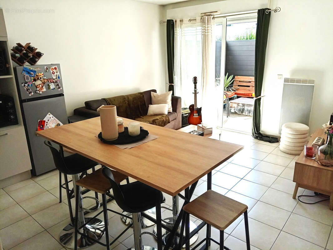 Appartement 42 m² à Avrille  - photo 3