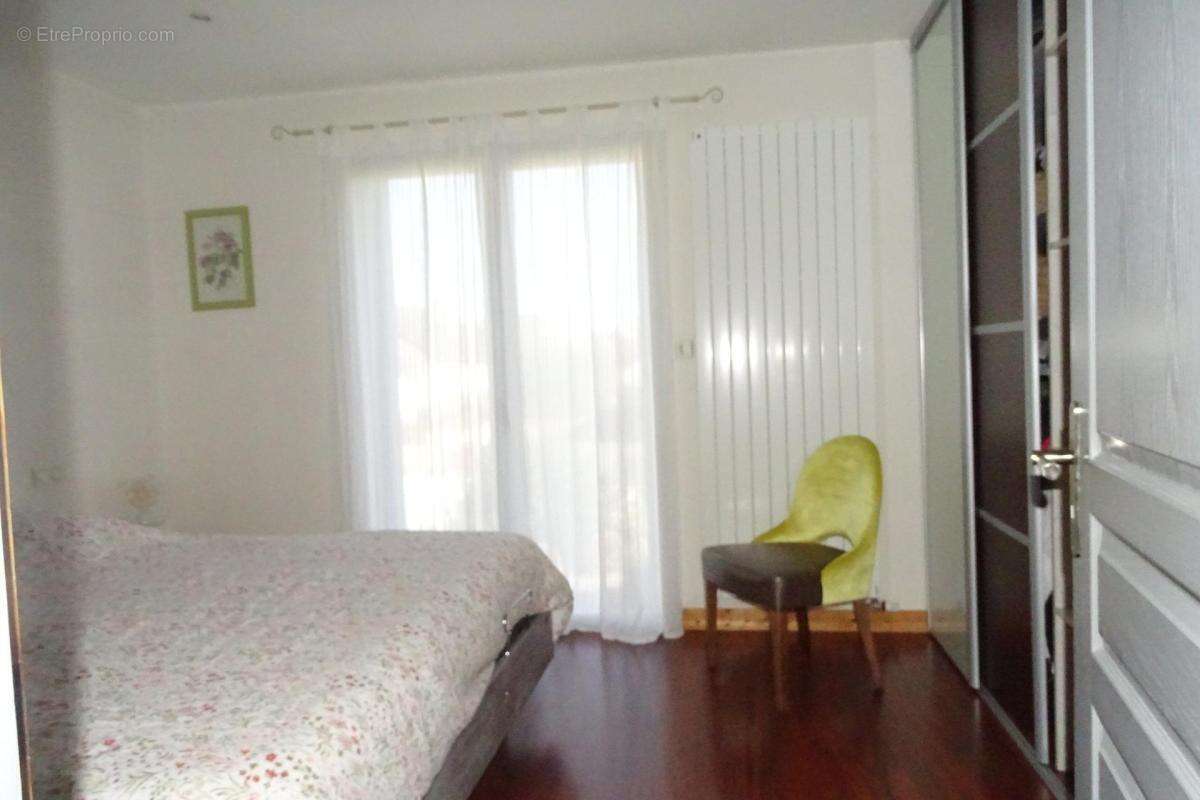 Maison à SENS-DE-BRETAGNE