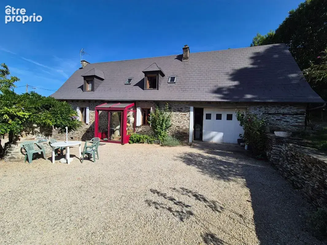 Maison à SAINT-MERD-DE-LAPLEAU
