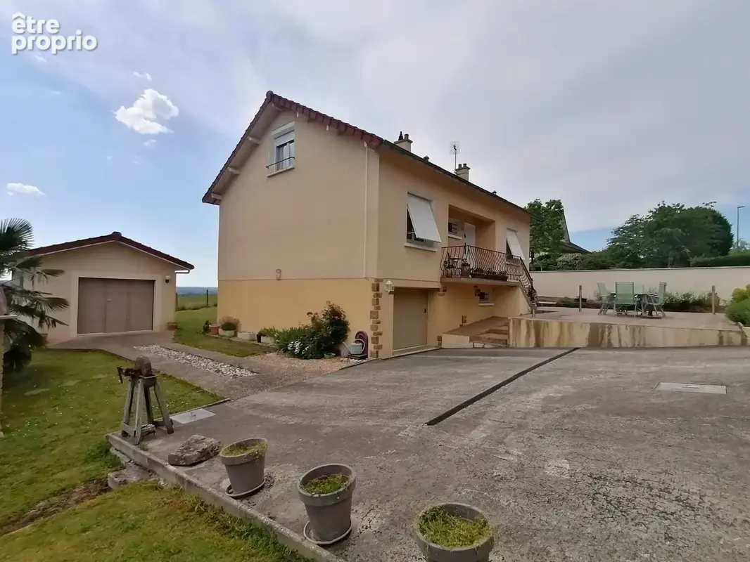 Maison 96 m² à Peyrat-De-Bellac  - photo 3