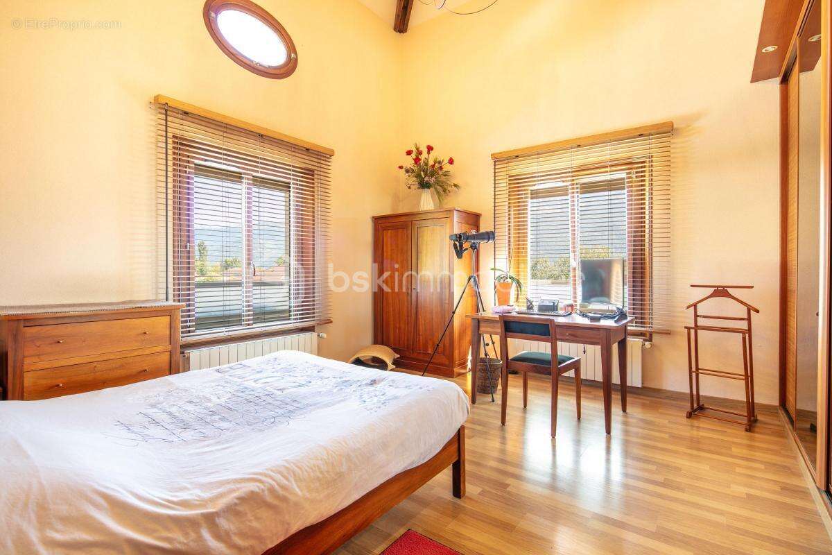 Maison à SAINT-ISMIER