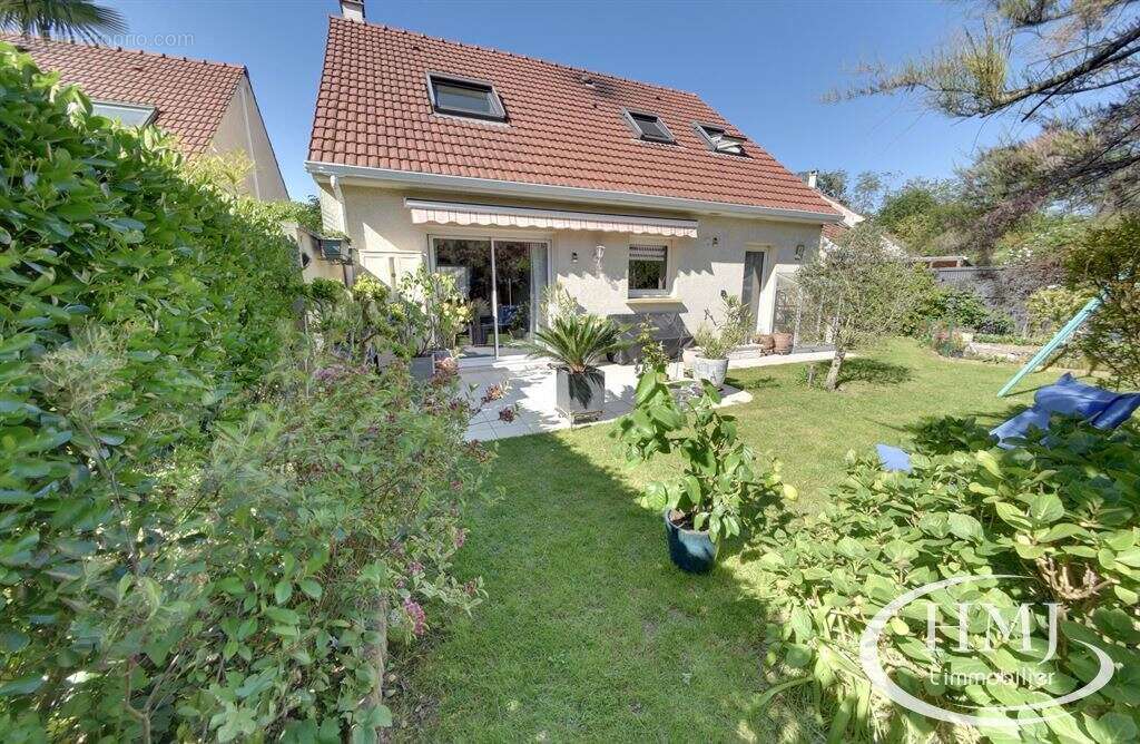 Maison à LISSES