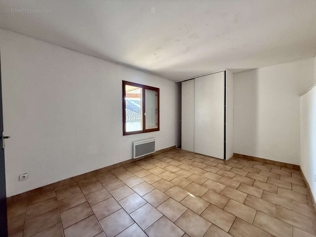 Appartement à FLORENSAC