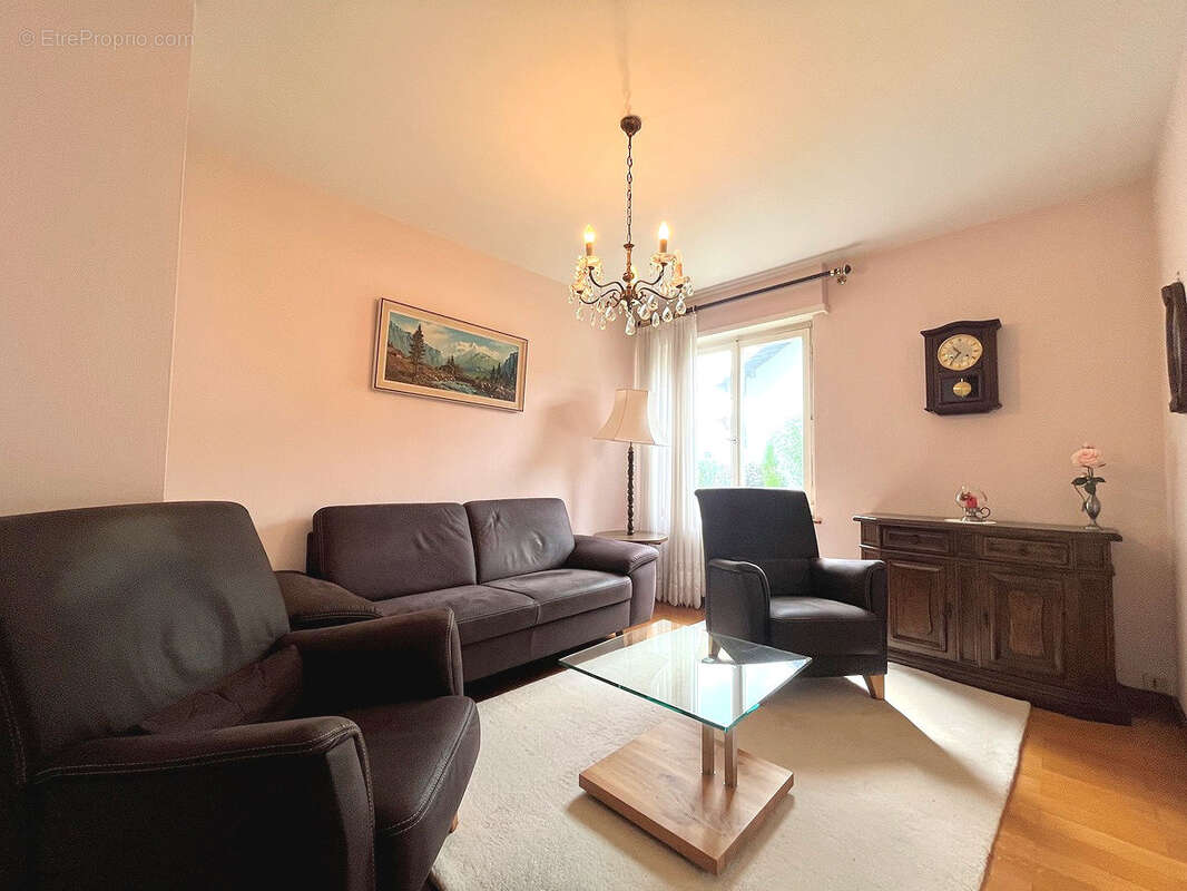 Village-neuf dans une impasse maison plain-pied sur 5,13 ares de terrain - photo 6