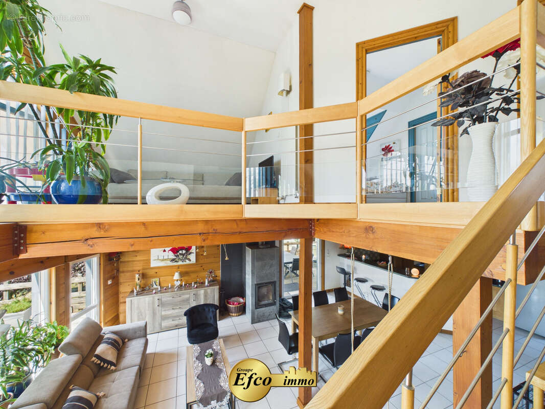 Belle maison Canadienne sur un magnifique terrain - photo 17