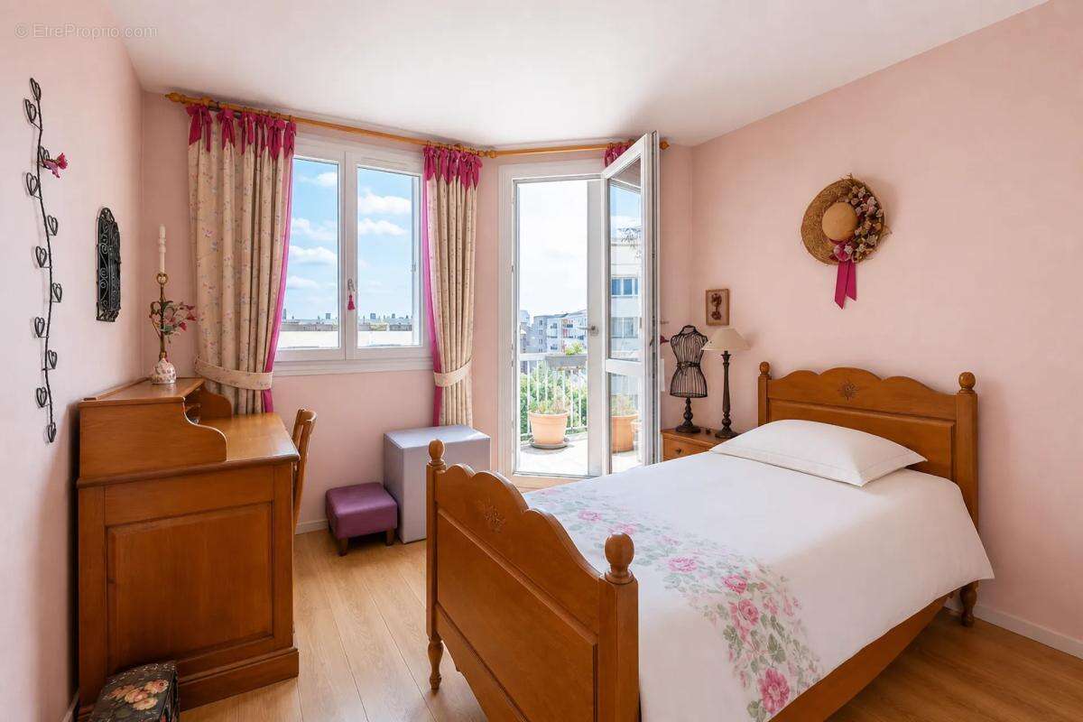 Appartement à ASNIERES-SUR-SEINE