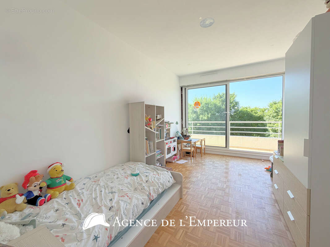 Appartement à RUEIL-MALMAISON