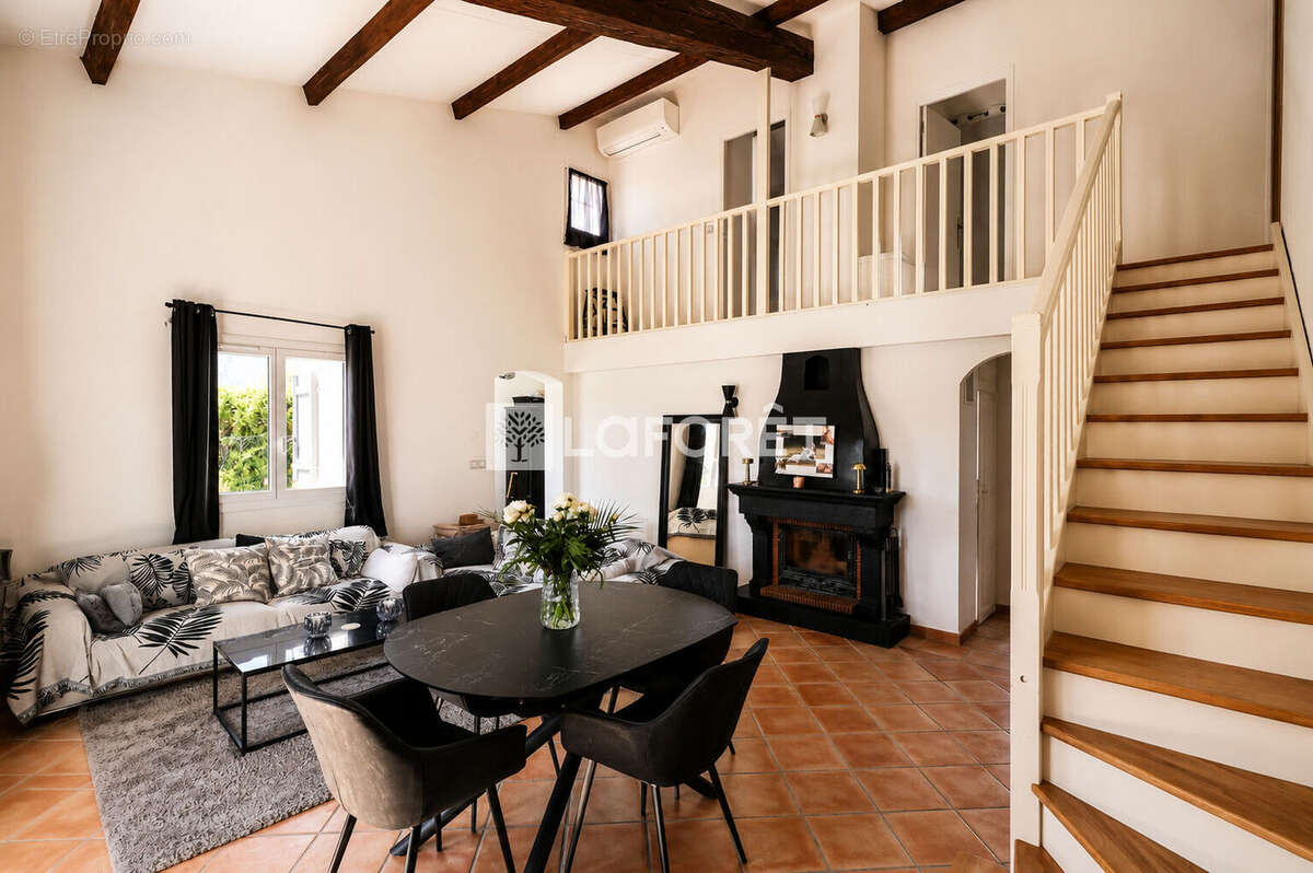 Maison à GRASSE