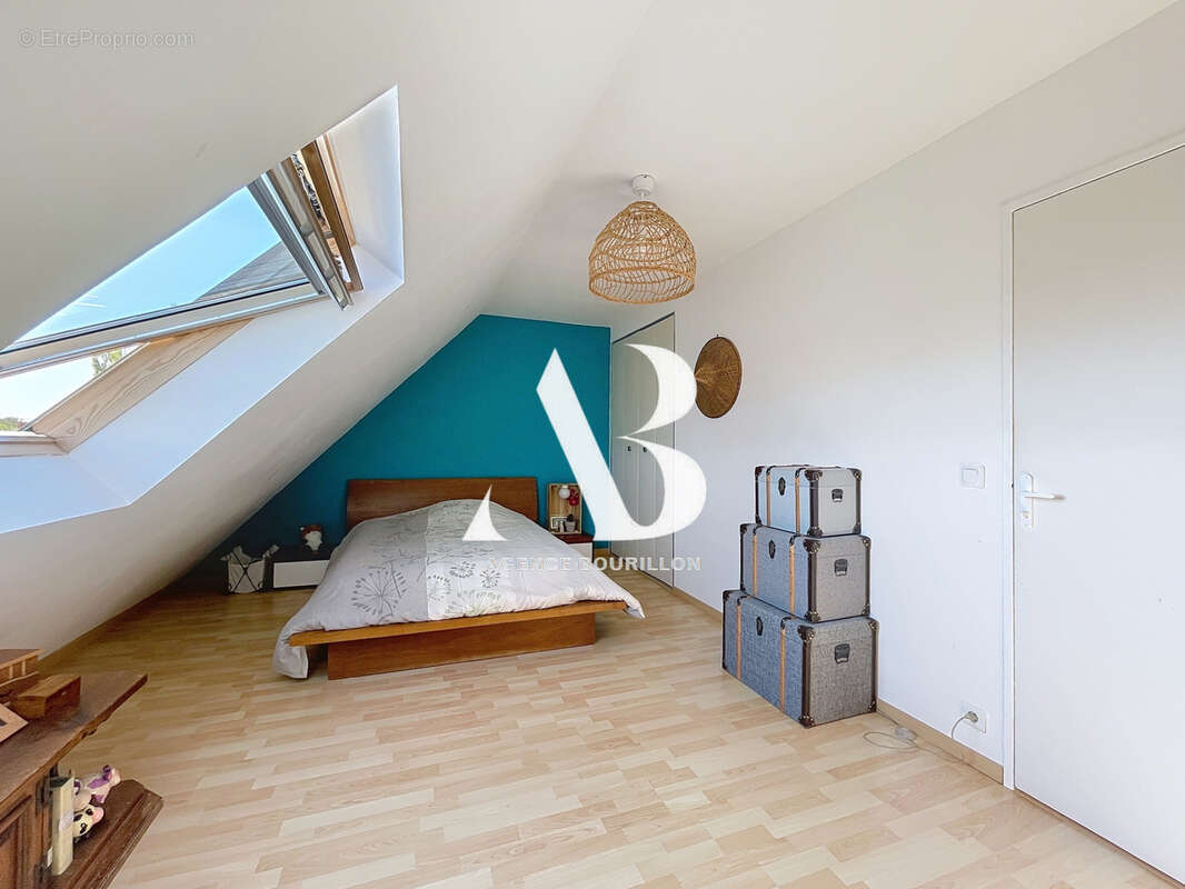 Maison à LA CHAPELLE-RABLAIS