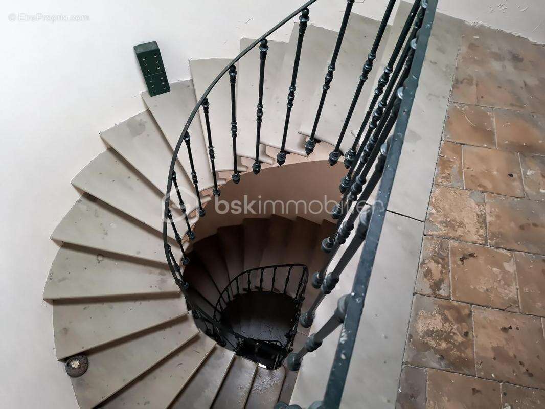 Maison à NEZIGNAN-L&#039;EVEQUE