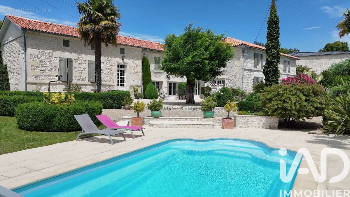 Photo 2 - Maison à BOUTEVILLE