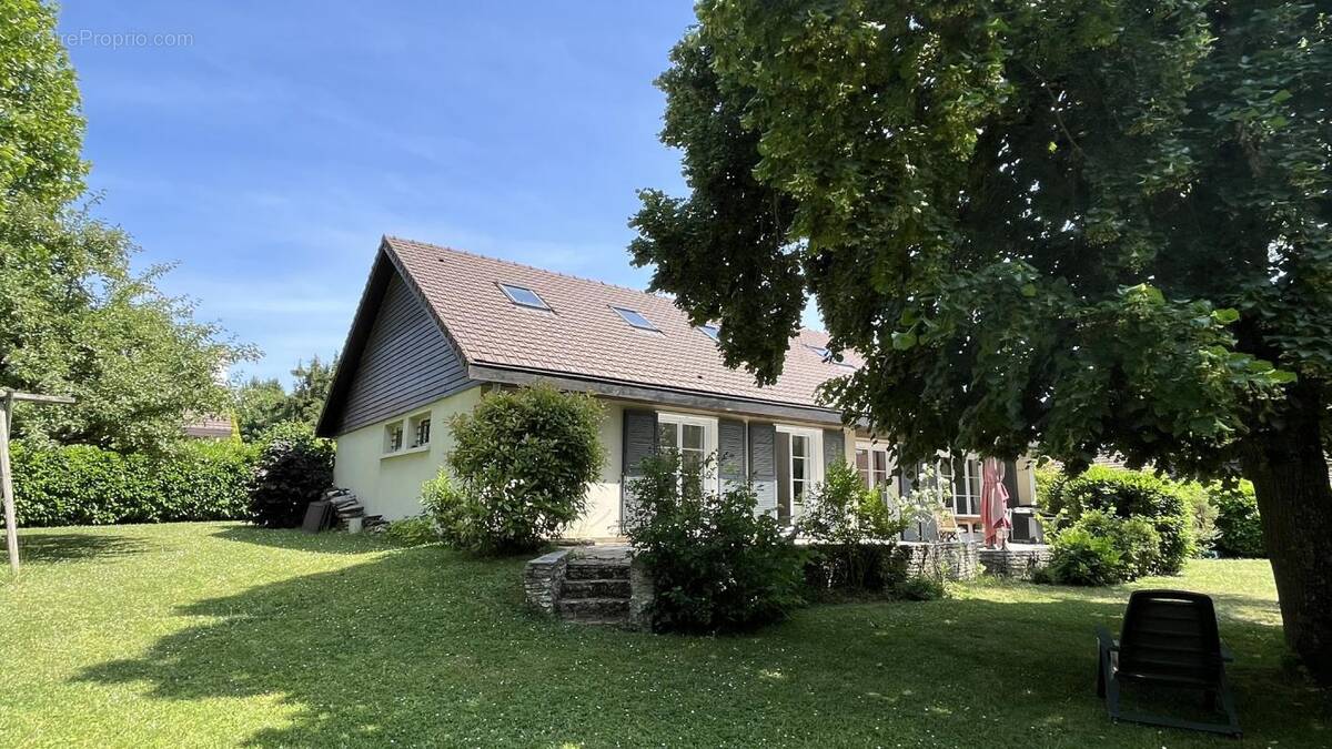 Maison à CHAVENAY
