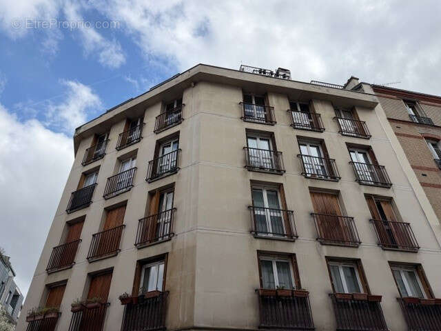 Appartement à PARIS-18E