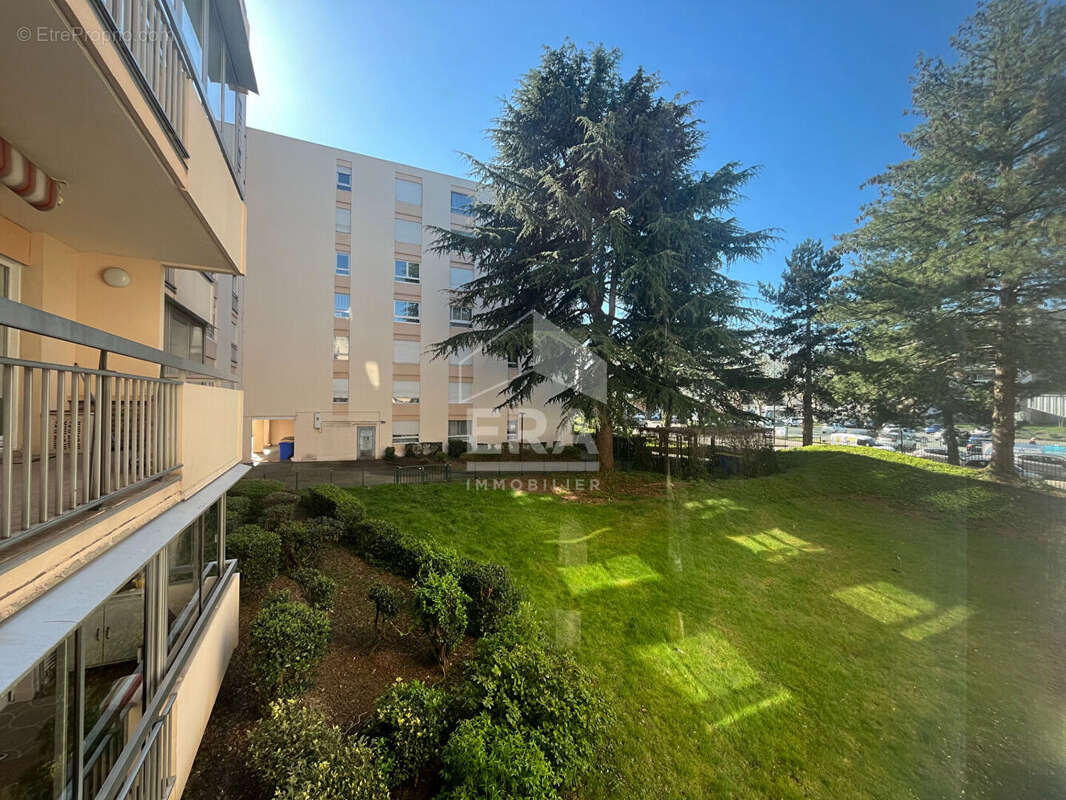 Appartement à LE PETIT-QUEVILLY
