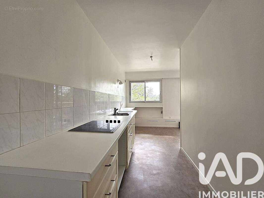 Photo 5 - Appartement à COURBEVOIE
