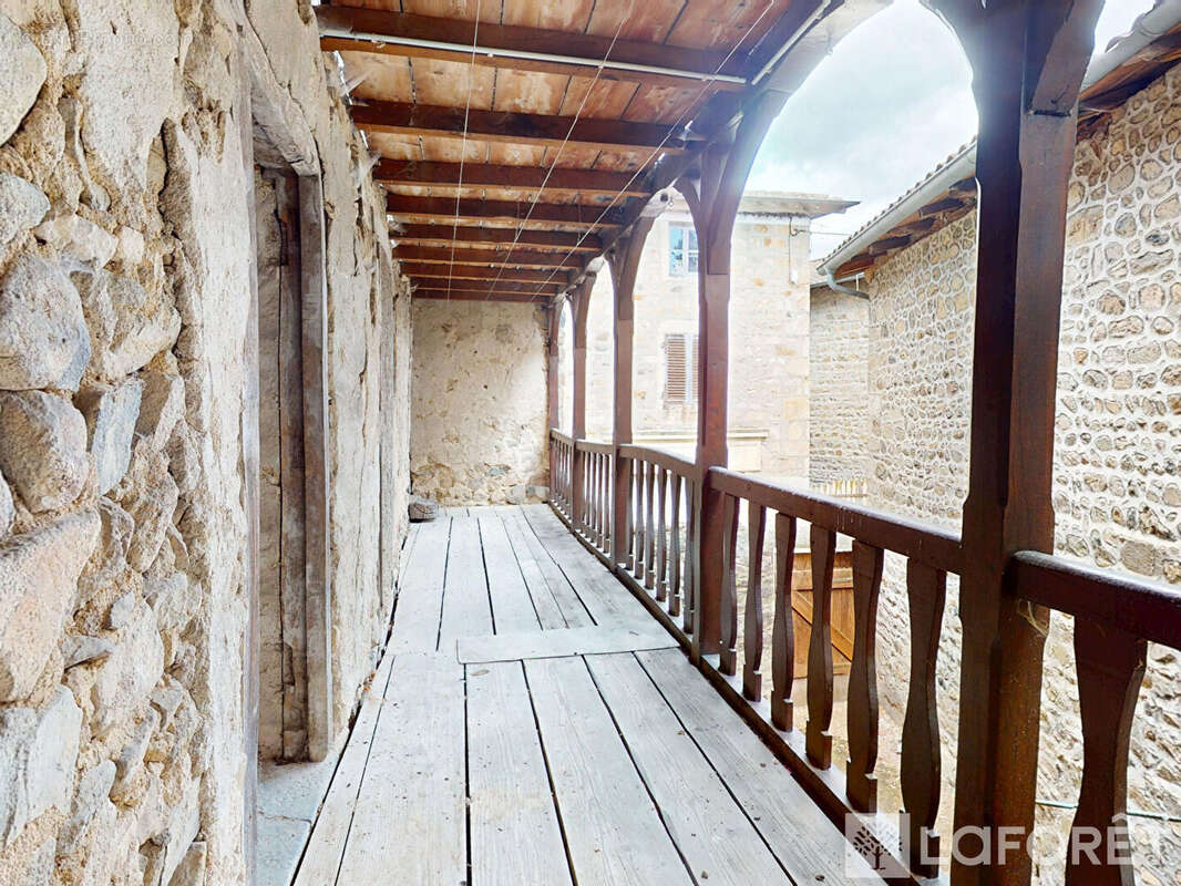 Maison Les Ardillats 5 pièce(s) 130 m2 - photo 7