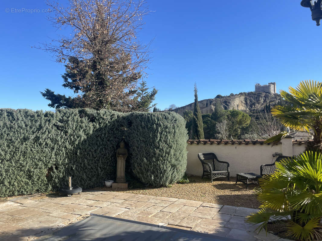 Maison à VAISON-LA-ROMAINE