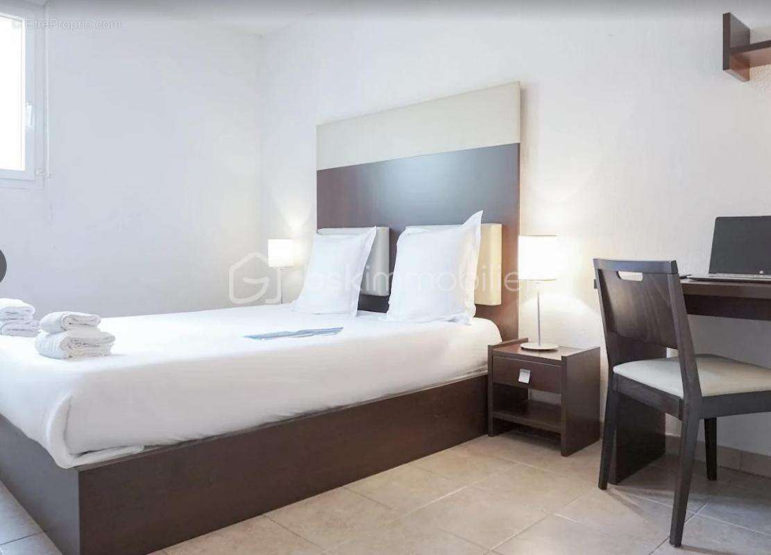 Appartement à SIX-FOURS-LES-PLAGES