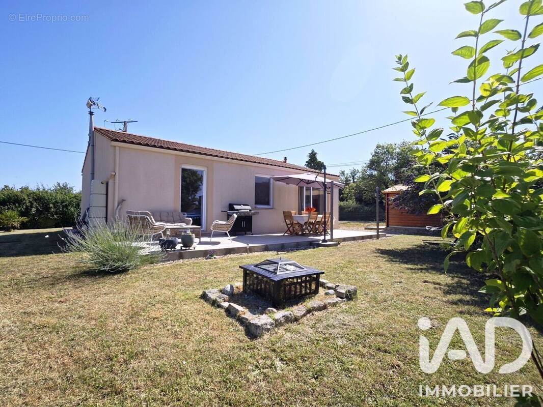 Photo 1 - Maison à CONTRE