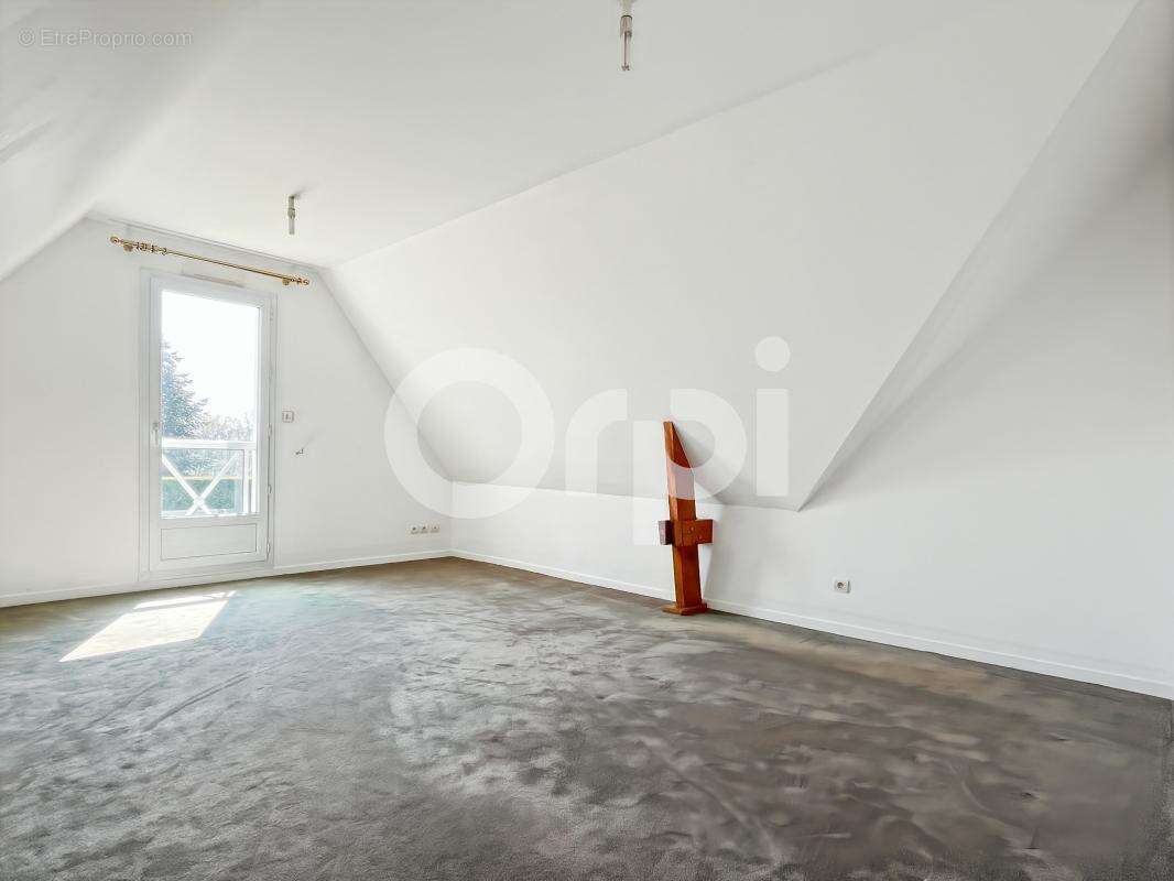 Maison à GAUVILLE-LA-CAMPAGNE