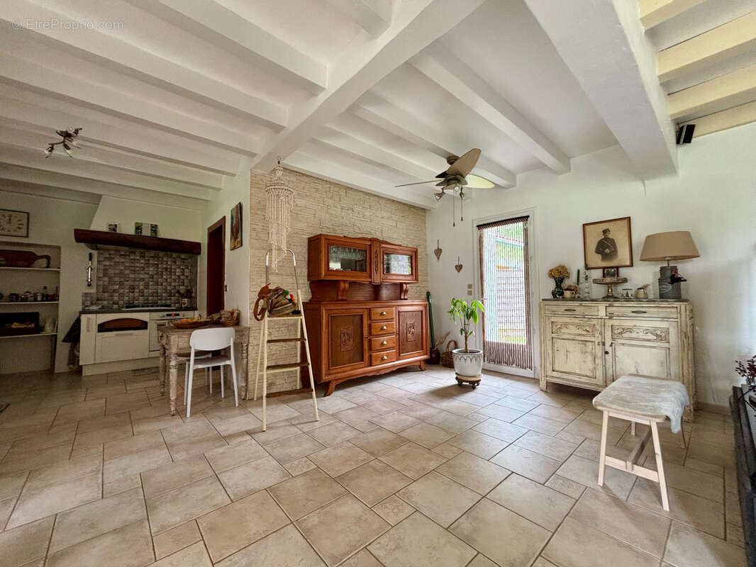 Maison à BENESSE-MAREMNE