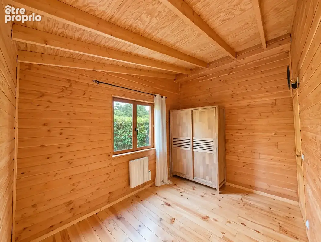 Chalet familial avec jardin arboré dans un environnement privilégié - photo 11