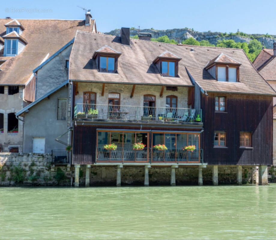 Autre à ORNANS