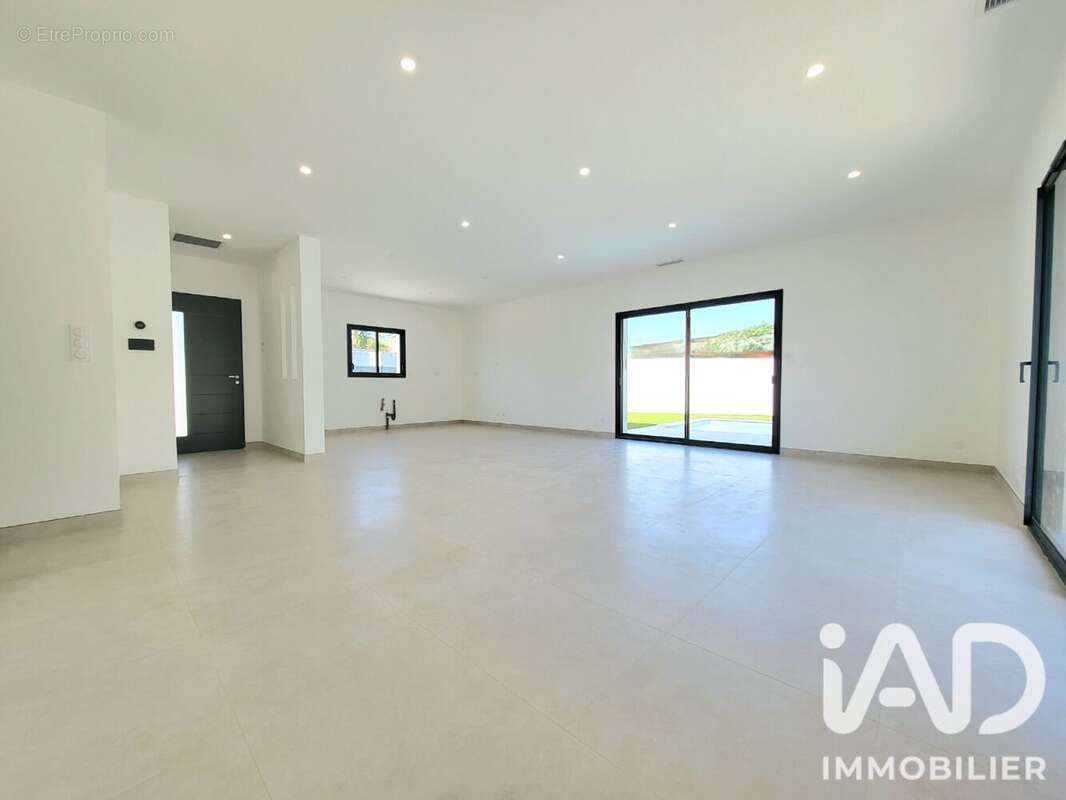 Maison 110 m² à Saint-Andre-De-Roquelongue  - photo 9